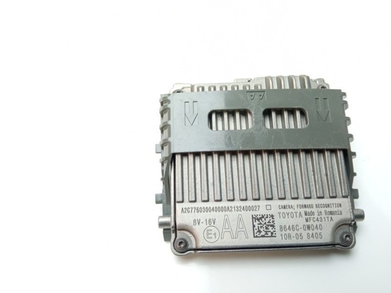 Recambio de modulo electronico para toyota yaris active referencia OEM IAM 8646C0W040 10R058405 