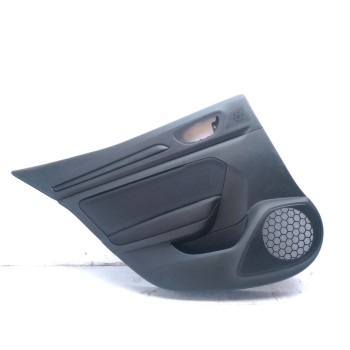 GUARNECIDO PUERTA TRASERA IZQUIERDA 829A13587R 