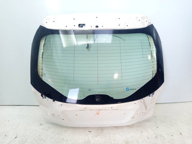 Recambio de porton trasero para toyota c-hr referencia OEM IAM 67005F4020  
