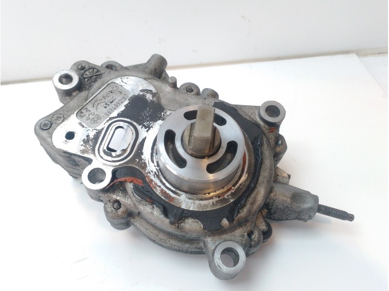 Recambio de bomba aceite para peugeot 508 2.0 blue-hdi fap referencia OEM IAM 9810737980 9674992180 
