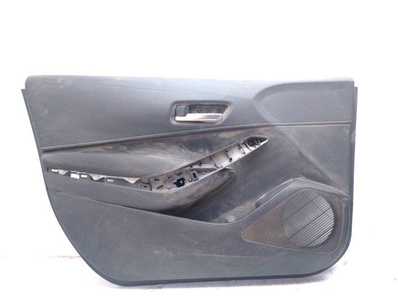 Recambio de guarnecido puerta delantera izquierda para toyota corolla (e21) referencia OEM IAM 6762002X00C7 6762002D31C1 