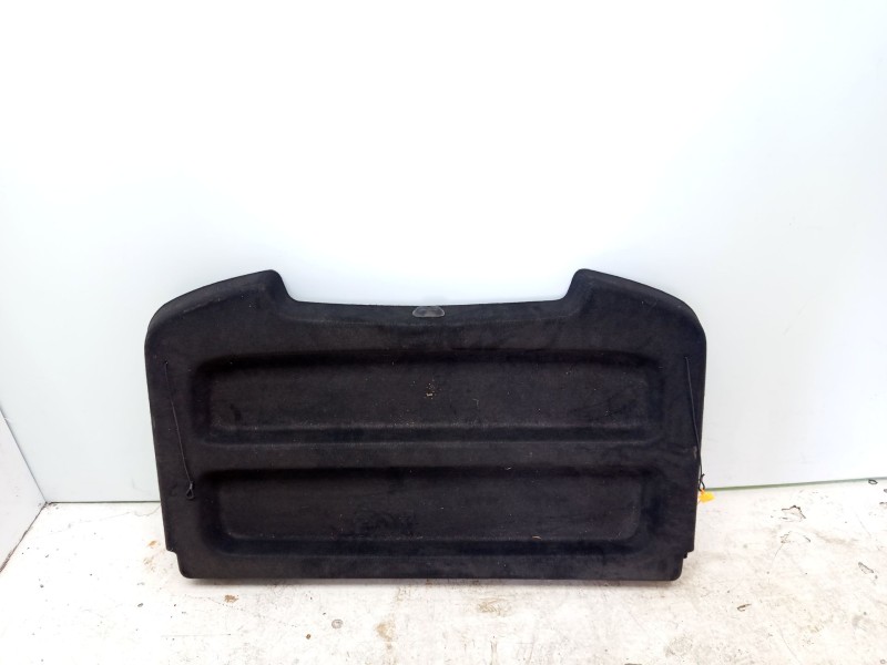 Recambio de bandeja trasera para dacia sandero referencia OEM IAM 8200732368  