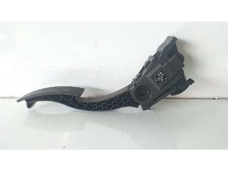 Recambio de pedal acelerador para mercedes-benz clase a (w176) a 200 cdi (176.008) referencia OEM IAM 2463001404  