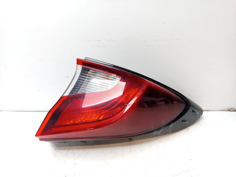 Recambio de piloto trasero derecho para toyota c-hr referencia OEM IAM 81551F4120  